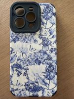 Handyhülle für iPhone 14 Pro floral blau weiss gebraucht