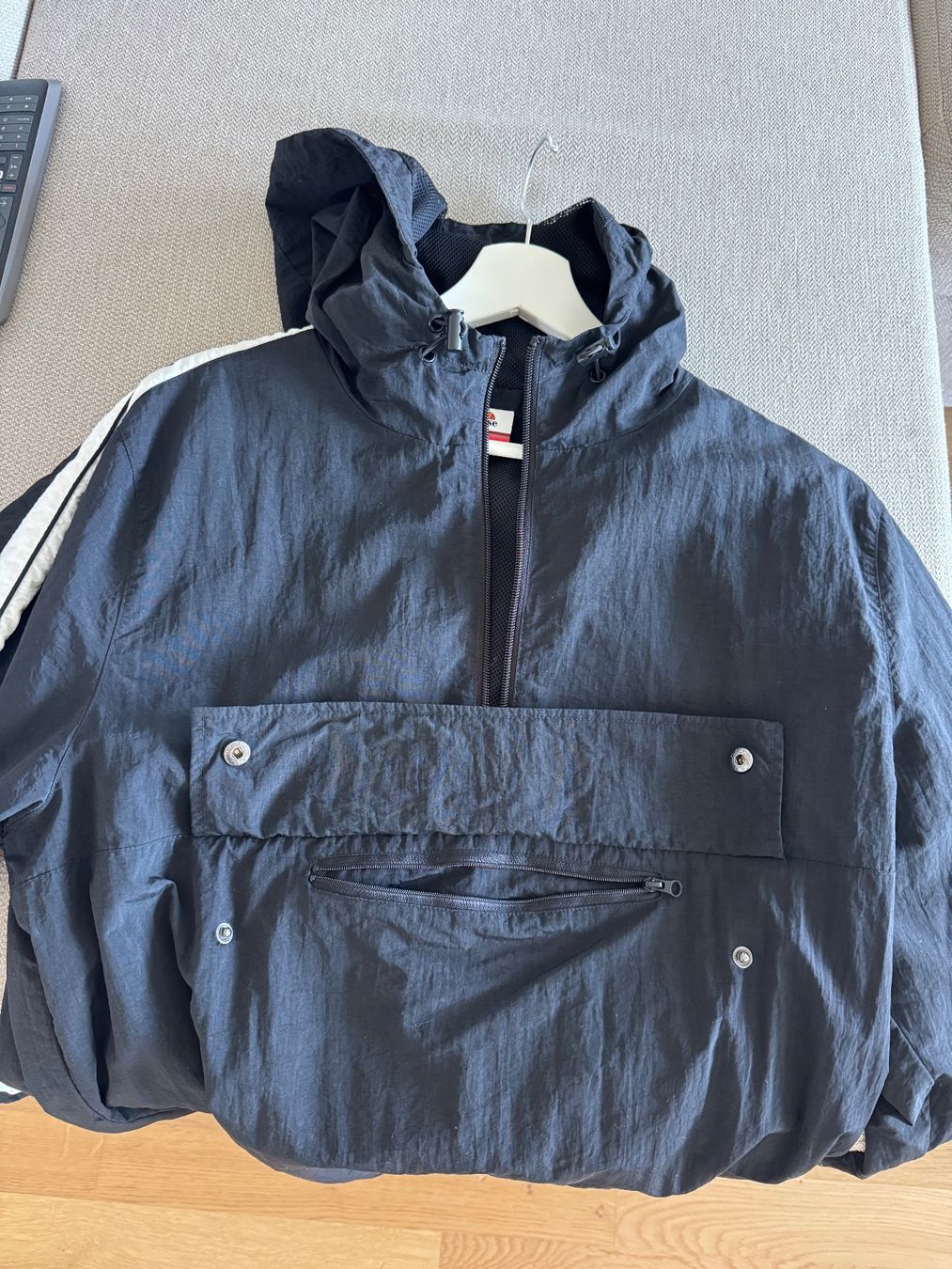 Ellesse Jacken: Ellesse Jacke – Gebraucht aus Zofingen von van_pql2 2