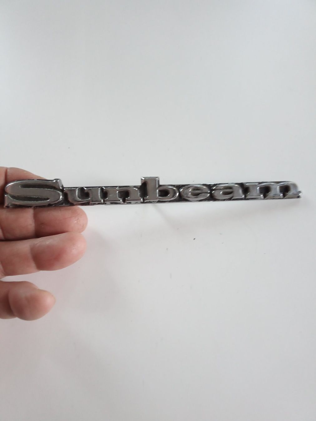 Tutti pezzi di ricambio auto: Sunbeam Emblem Oldtimer – Usato da Zürich venduto da edi_c2m6 1