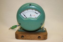 Antiker Amperemeter bis 24 Ampere