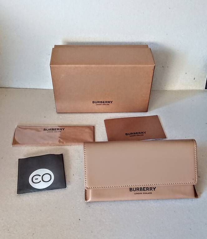 Occhiali & Lenti: Original neue BURBERRY Brille – Usato da Ebnat-Kappel venduto da Knaebe1 4