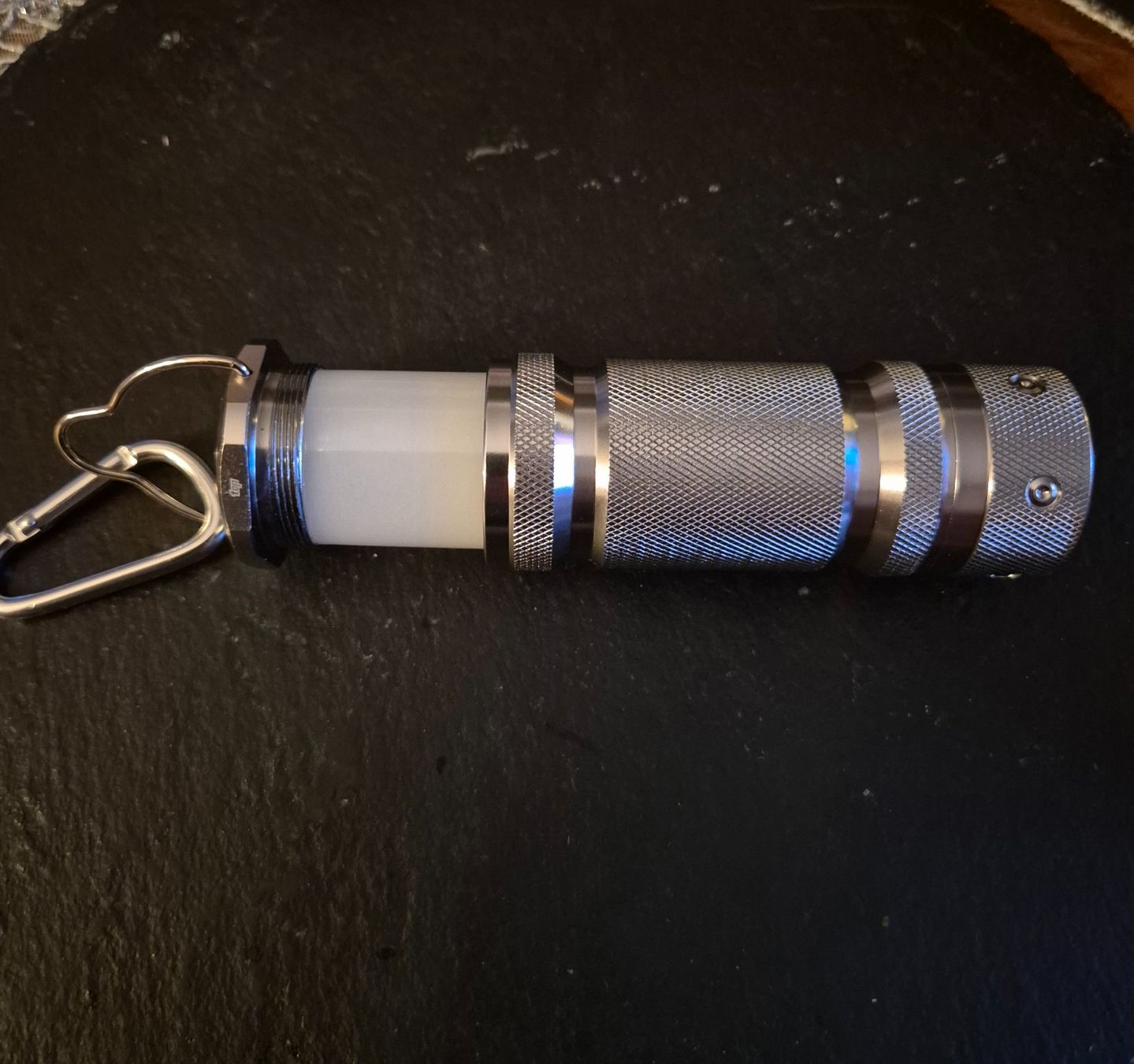 Lampen: LED Allzweck-Leuchte mit Karabiner neu – Neu und originalverpackt aus Fraubrunnen von schlafenKuh 1