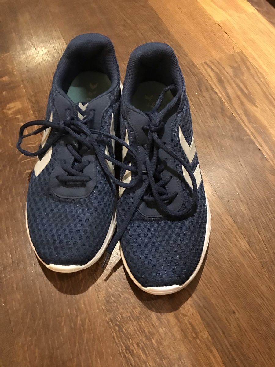 Schuhe für Jungen: Hummel Sneaker Gr. 43 – Gebraucht aus Rekingen AG von Coconuts