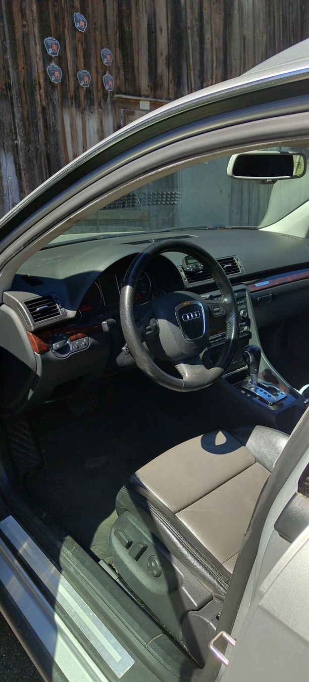 Audi Automobili: Audi A4 3.0 TDI Avant Quattro qualmt – Difettoso da Gibswil venduto da cedricShift 7