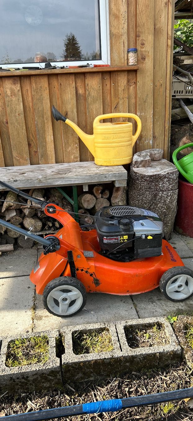 Husqvarna Tagliaerba: Rasenmäher Husqvarna – Usato da Gossau SG venduto da Vujke 1