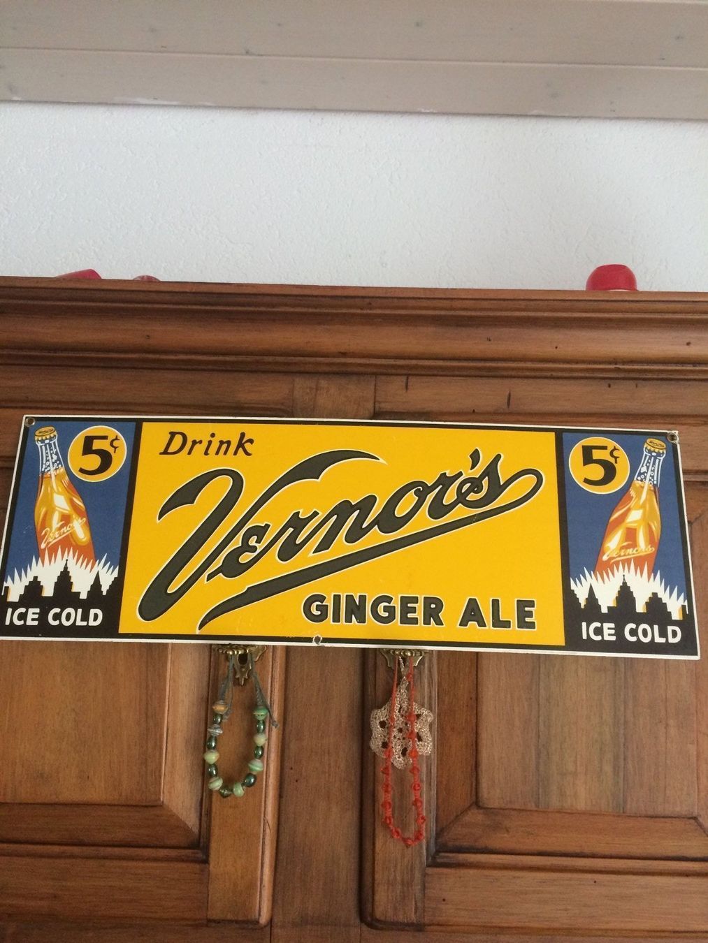 Insegne: EIN EMAILLE-SCHILD/GINGER-ALE..ICE /GLÄNZEND/GEBRAUCHT – Usato da EMMETTEN venduto da pfi_cbg5