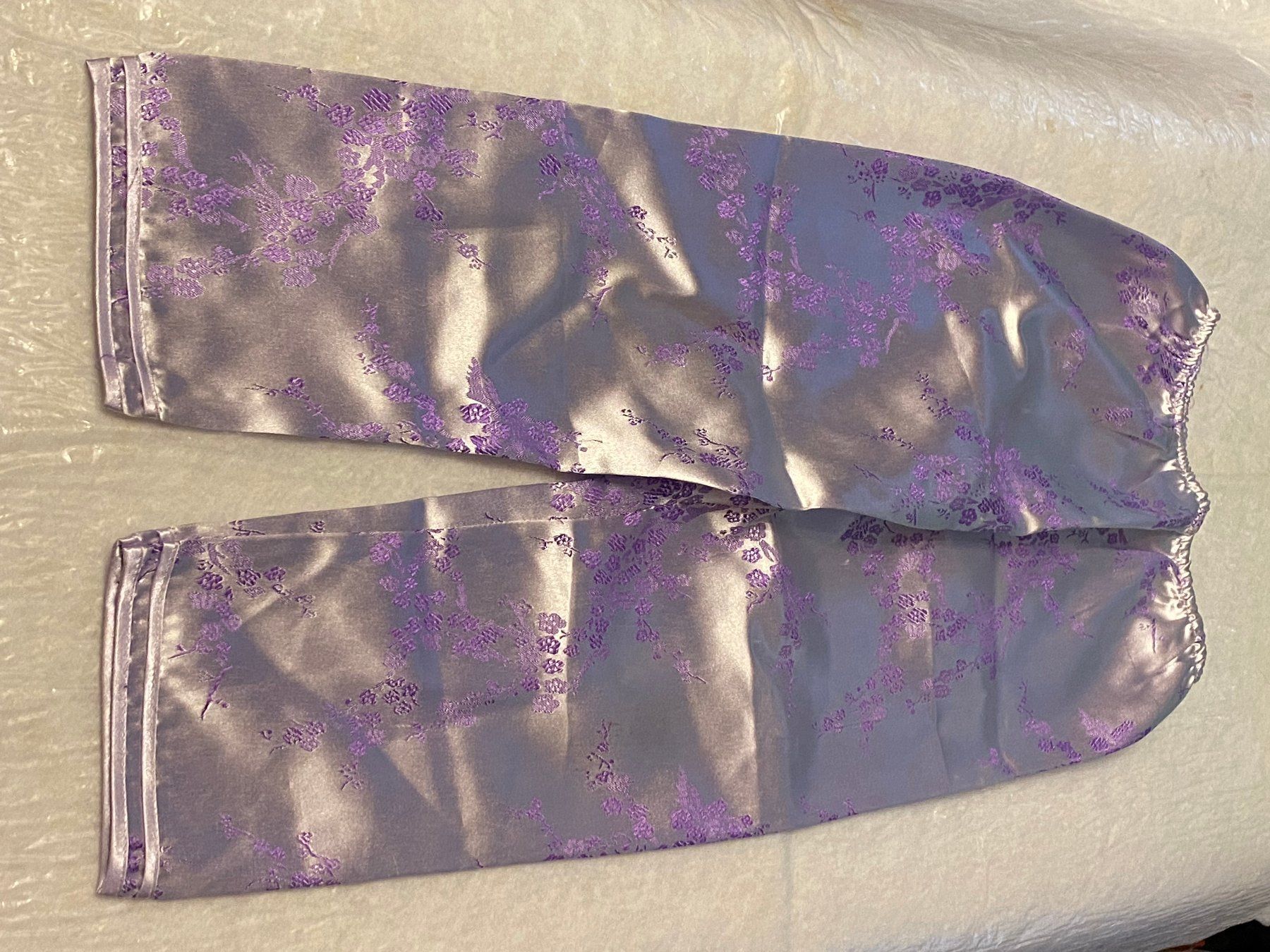 Vestiti & Gonne: Silk/Asian clothes for small children – Usato da Schnottwil venduto da Chasarmar 3