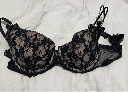 Black Lace I.D. Sarrieri Bra Size B (EU 85)