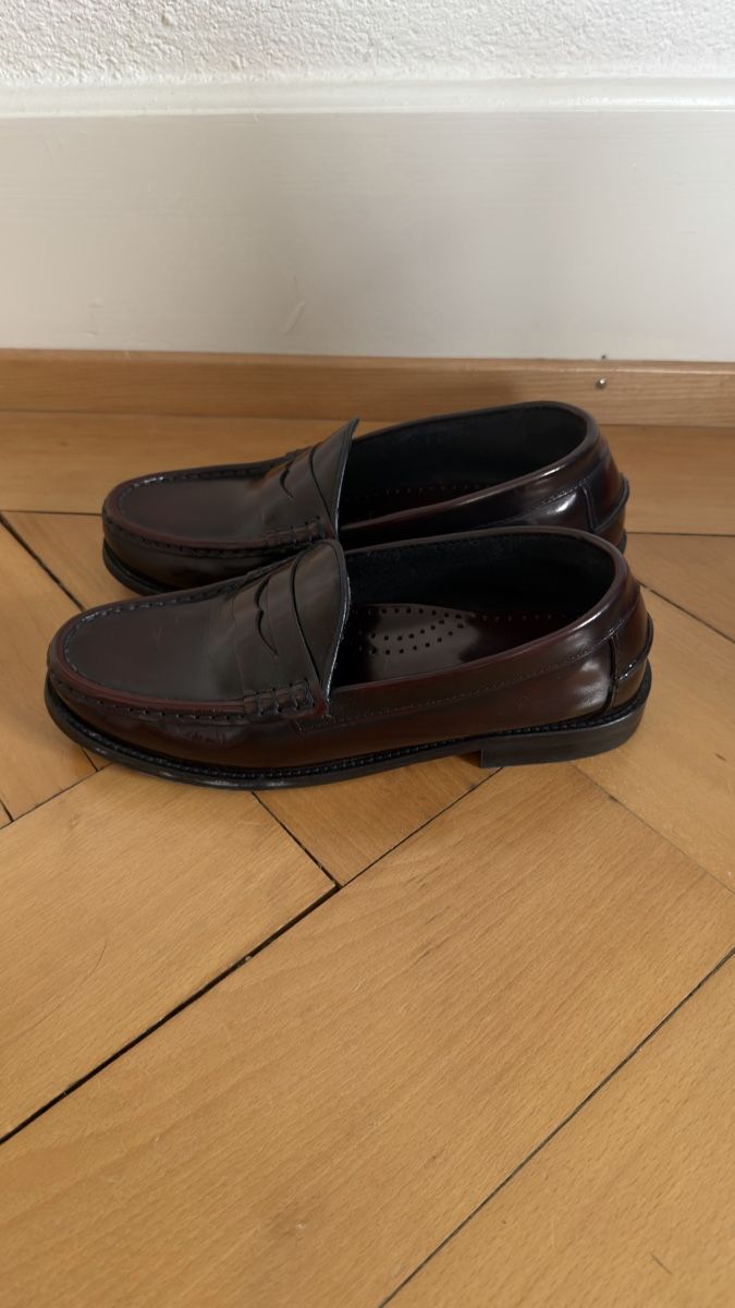 Damenschuhe: Cherry Red Loafers – Neu (gemäss Beschreibung) aus Zürich von ale_9z6n 1