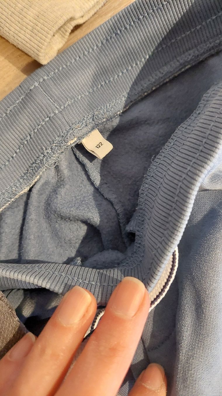 Lotti & Set di vestiti: Kleiderpaket Junge – Usato da Egolzwil venduto da mobiledeluxe 2