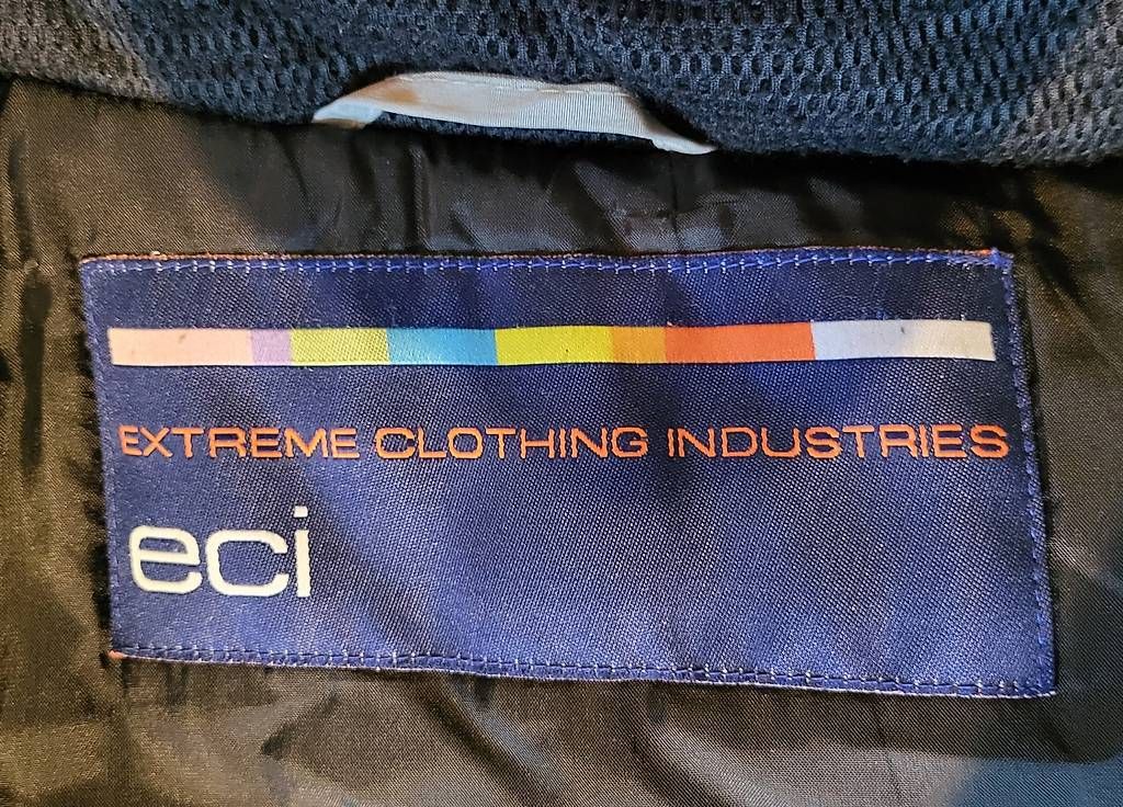 Giacche: Jacke von ECI – Usato da Dürrenäsch venduto da Noana1108 1