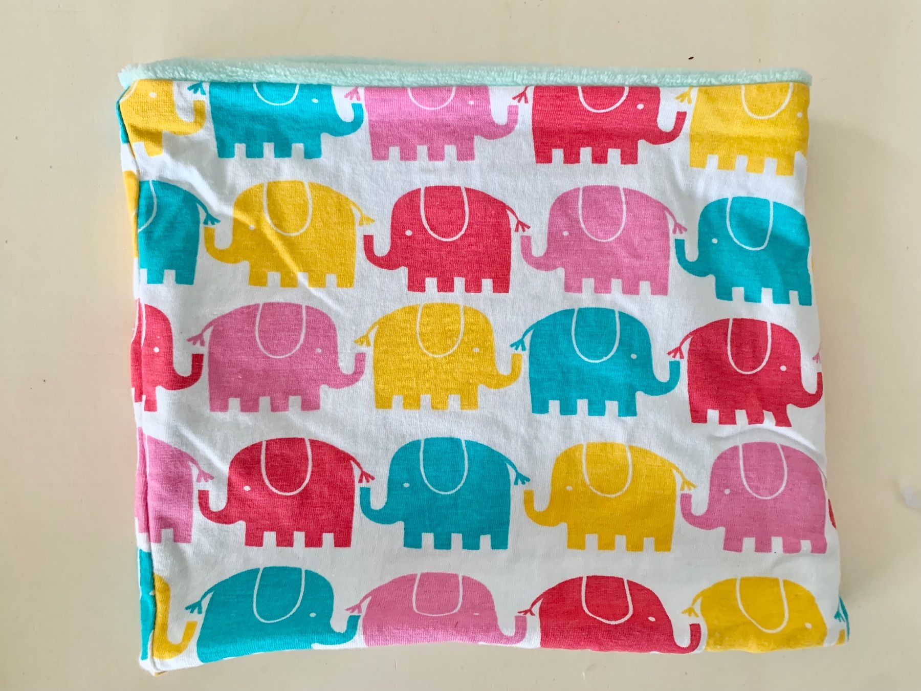 Altro abbigliamento per bambina: HANDMADE SET Kappe und Schlauchschal – Nuovo e nell'imballaggio originale da Emmenbrücke venduto da swissmade-miracles 4