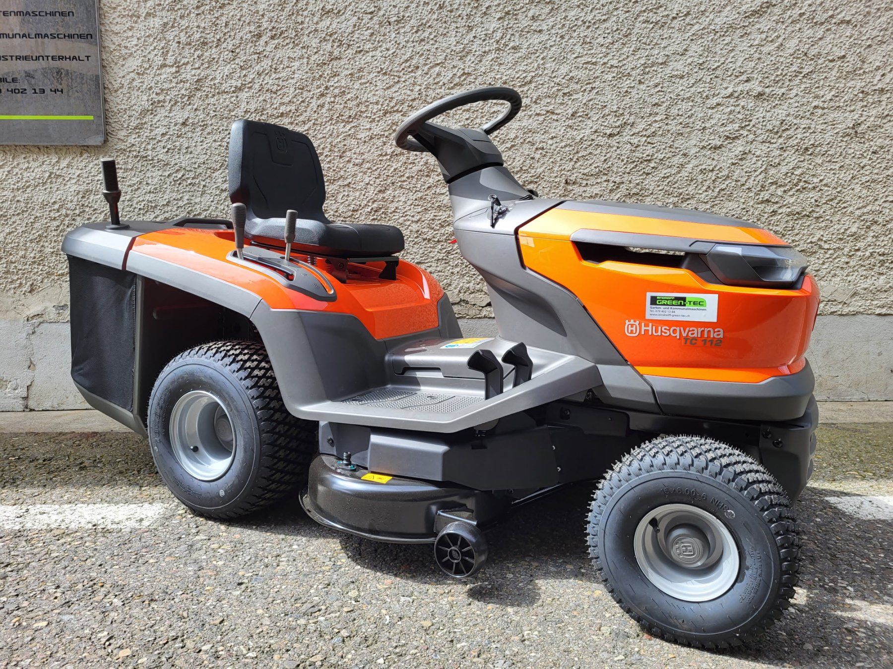 Husqvarna Tagliaerba: Rasentraktor  Husqvarna TC112 – Nuovo e nell'imballaggio originale da St. Gallen venduto da BGT02