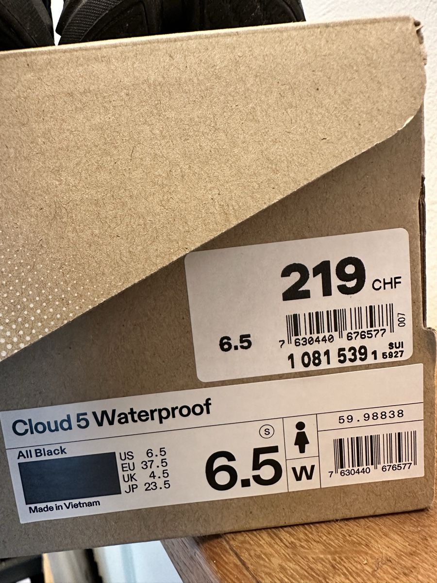 Scarpe da uomo: ON Waterproof passen Gr. 35 – Usato da Oetwil am See venduto da abtDesign 1