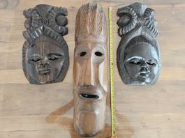 Afrikanische Holzmasken  Handgeschnitzte