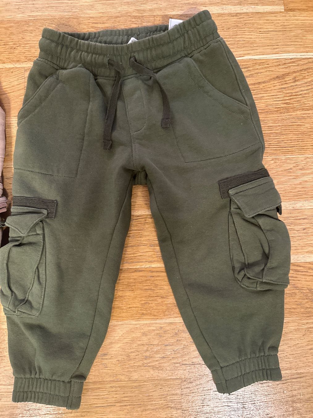 Lotti & Set di vestiti: Boy Hosen Set Gr. 98 – Usato da Zürich venduto da JuliaSp 2