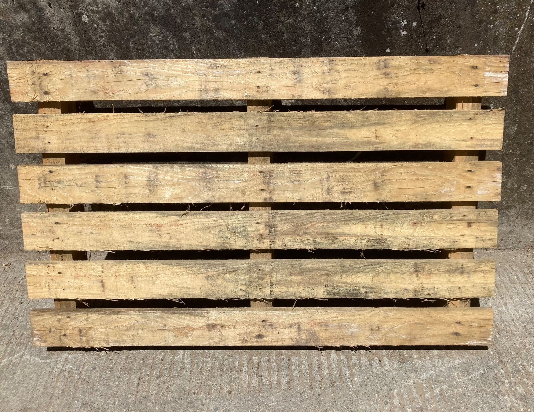 Pallets: Holzpalette – Usato da Uster venduto da ju314