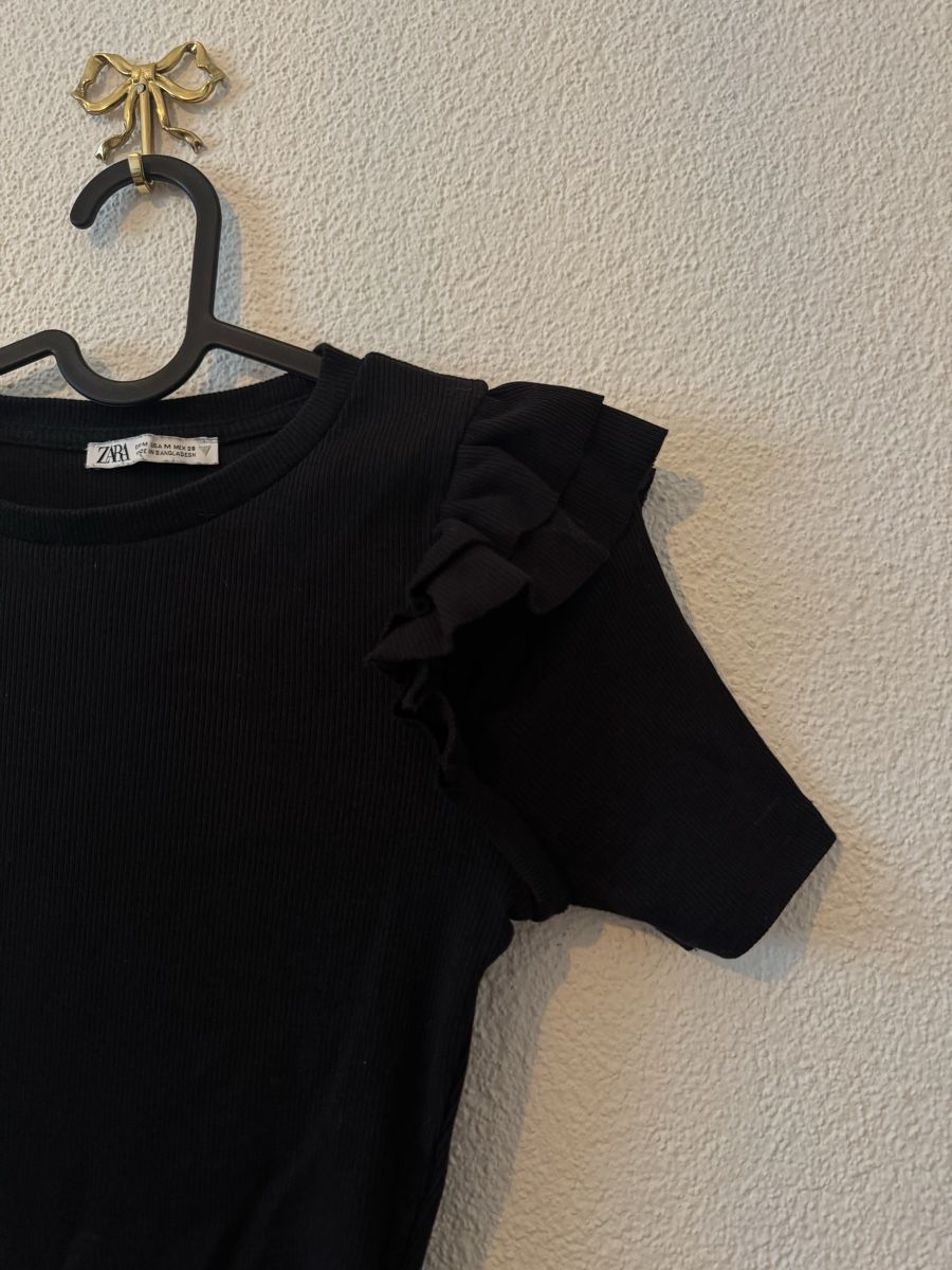 Zara Top: Body – Usato da Effretikon venduto da ajl_rwt5 1