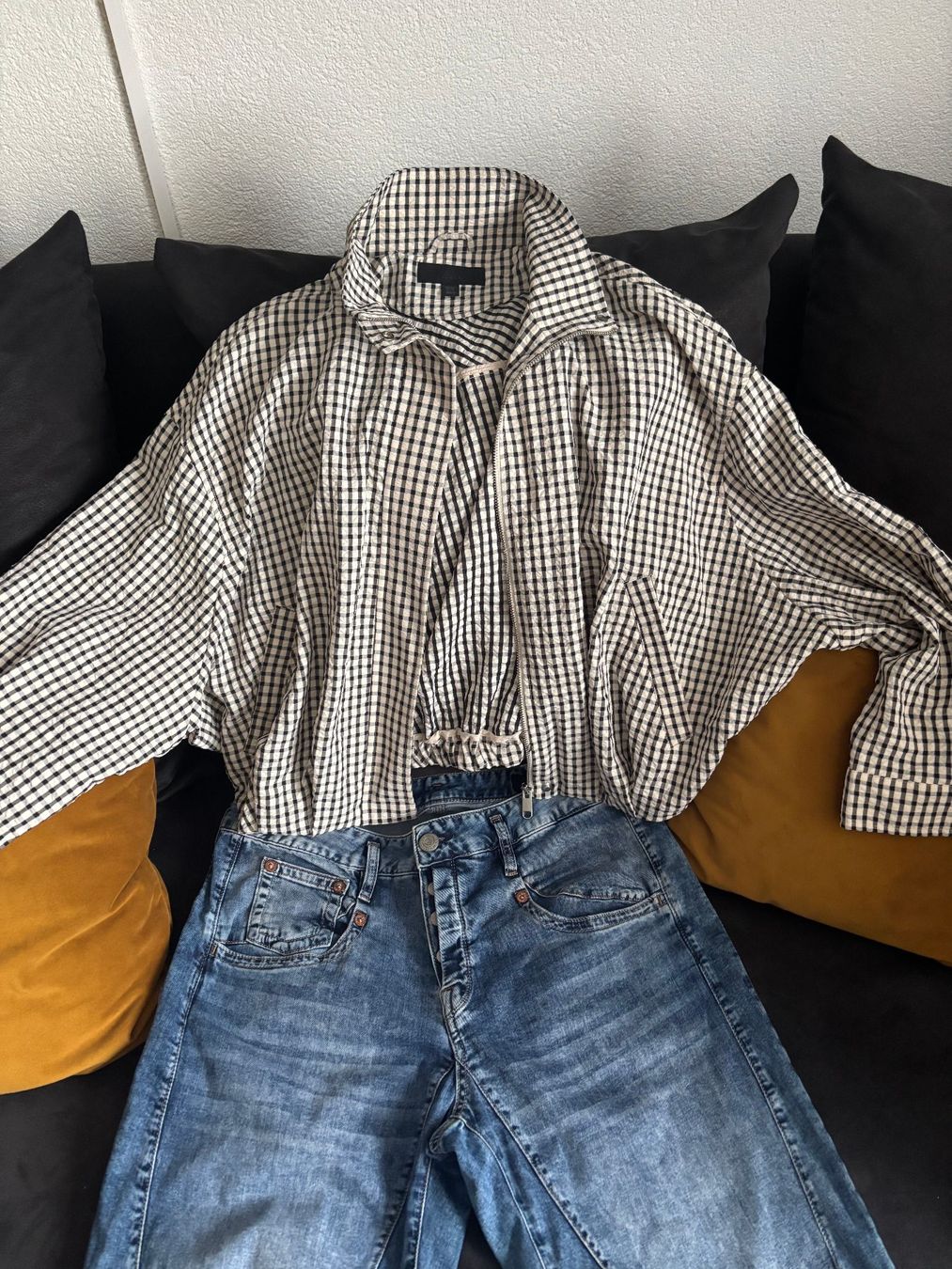 Zara Giacche: ZARA Jacke Cropped neu – Nuovo (secondo la descrizione) da Merishausen venduto da yourdream 3
