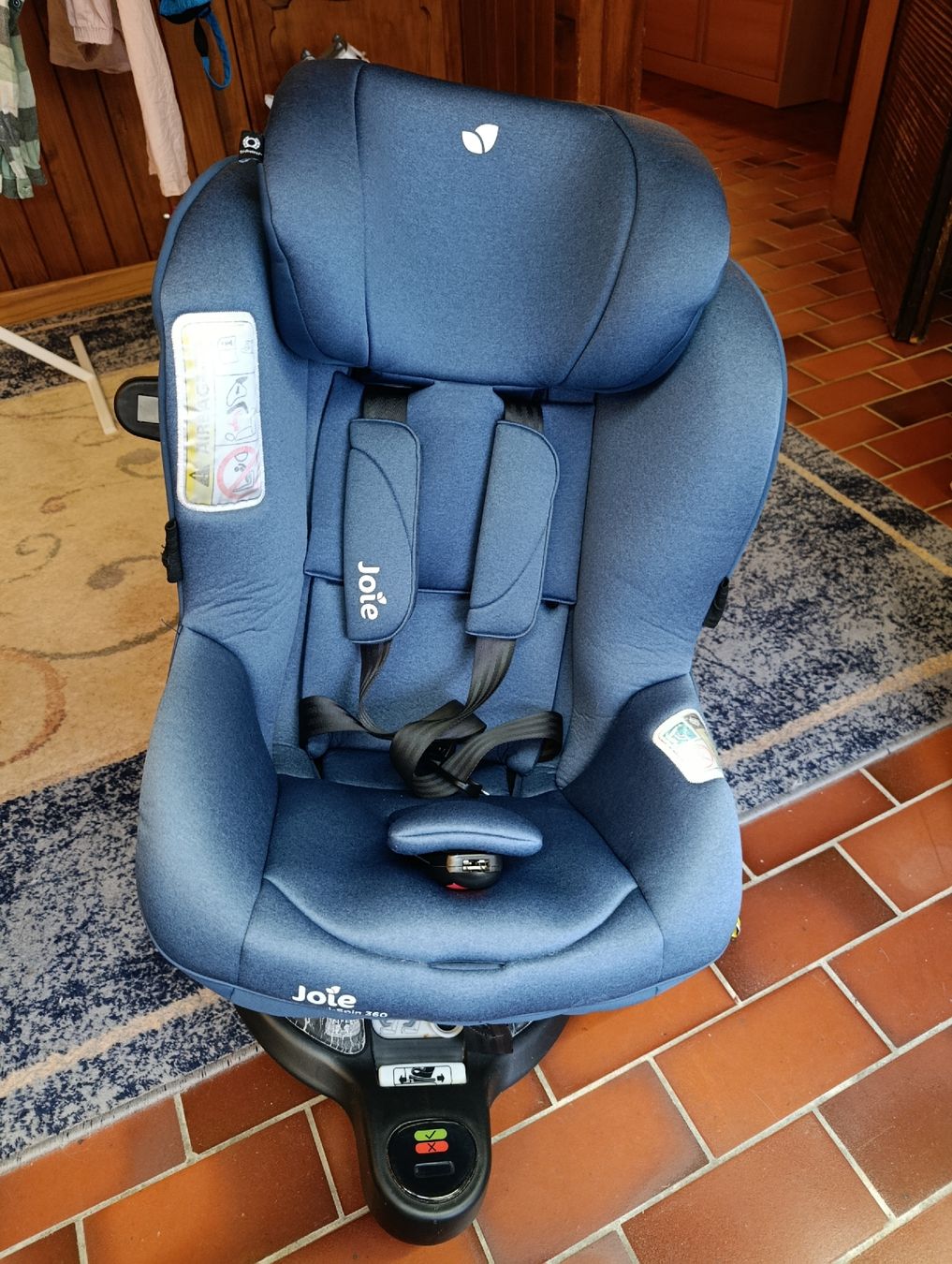 Joie Seggiolini per auto: siège auto Joie spin 360 – Usato da Saint Cergue venduto da qft_5kjh