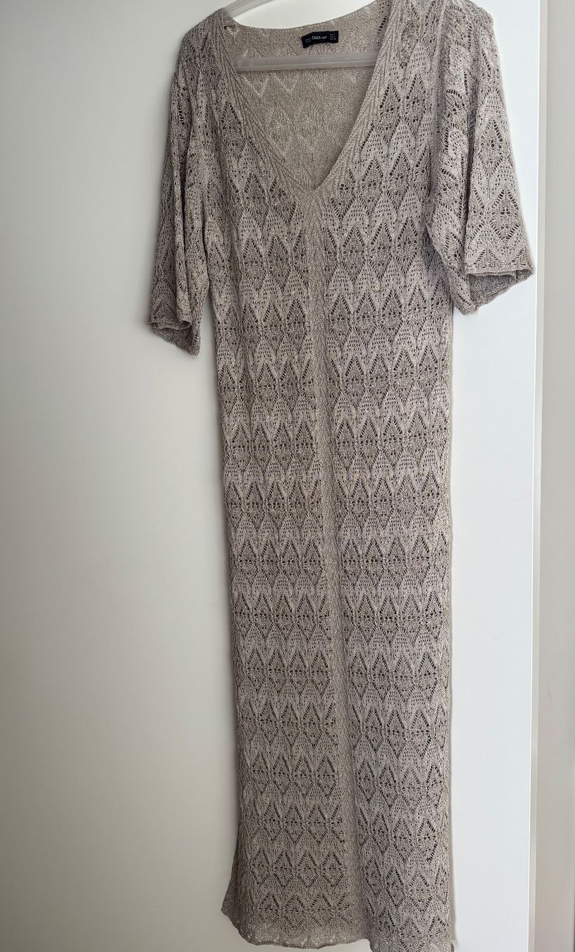 Zara Kleider: Strickkleid von ZARA in Grösse S – Gebraucht aus Richterswil von KAYLEIGH_77 1