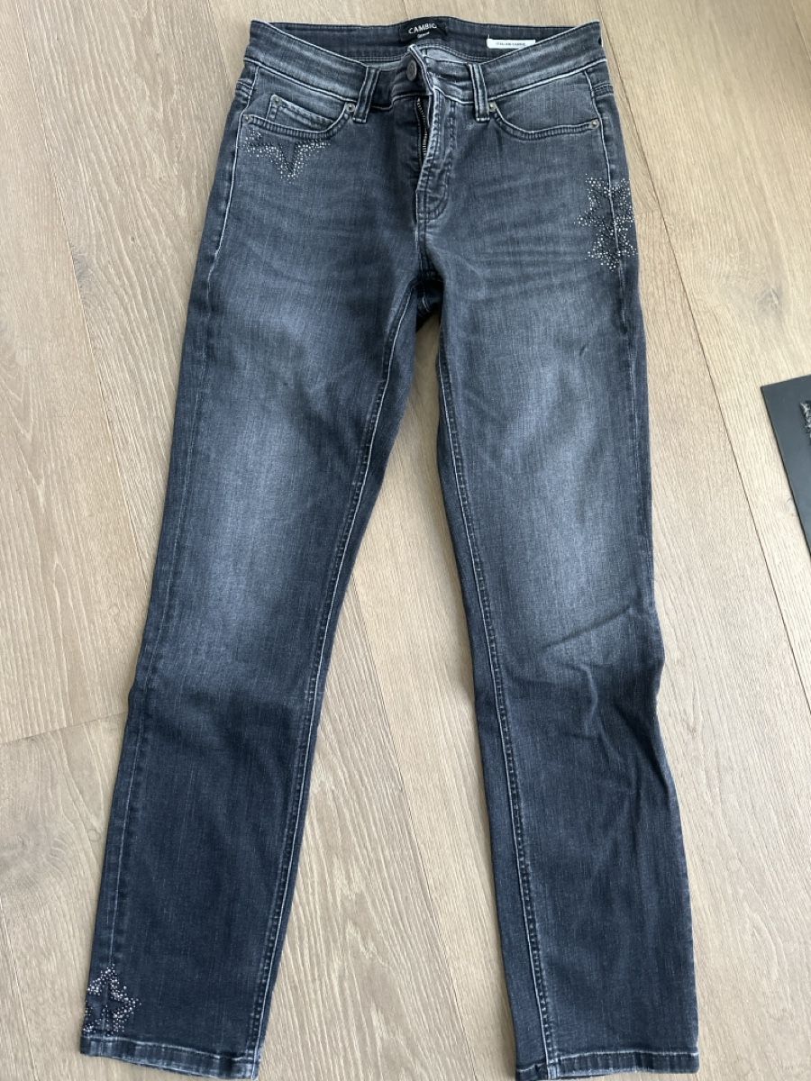 Cambio Jeans: Cambio Paris Jeans Gr.36 mit Strass-Details – Usato da Othmarsingen venduto da Darija7