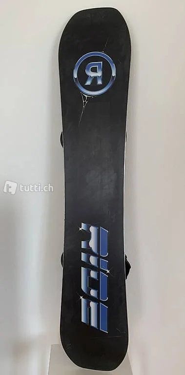 Ride Board: Ride Snowboard inkl. Bindung und Boots – Usato da Horgen venduto da Tibes 1