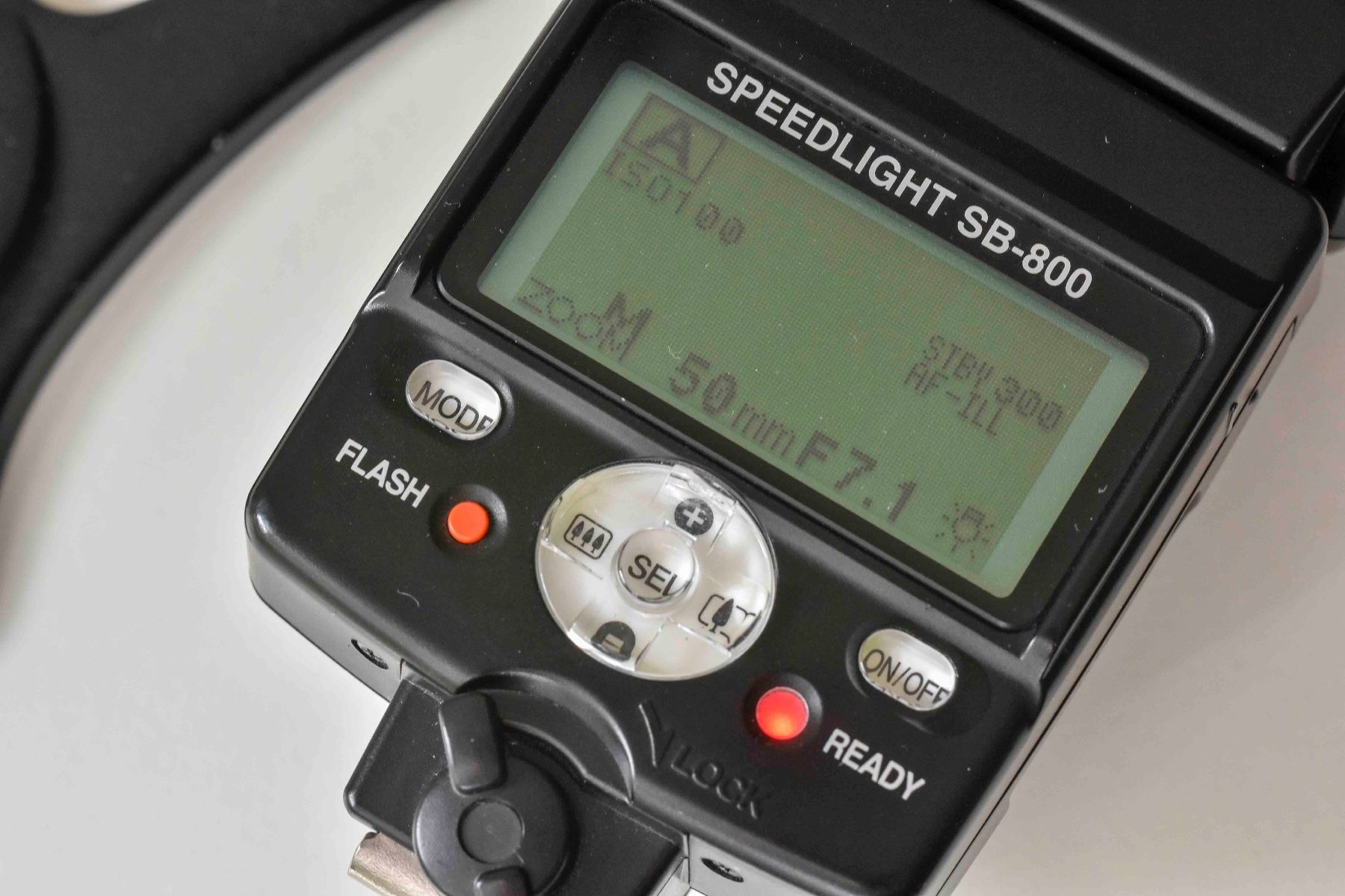 Nikon Blitze: Nikon SB-800 Blitz – Gebraucht aus Schwerzenbach von floridan 7