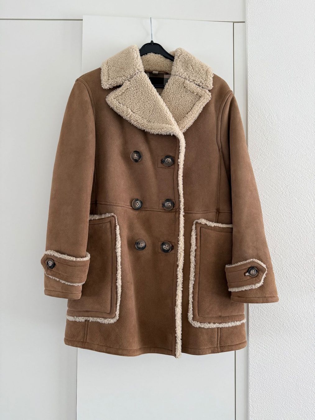 Burberry Giacche: BURBERRY BRIT Shearling Schaffell JACKE, TOP! – Usato da Wilen b. Wollerau venduto da rosmarin13 1