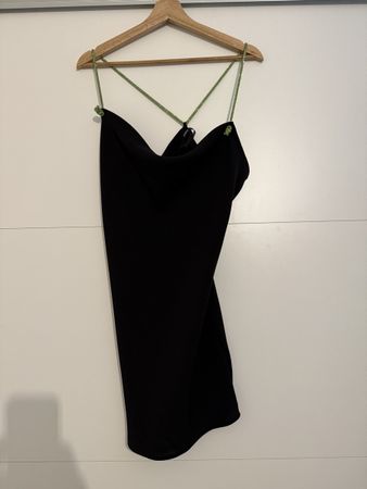 Elegantes Sommerkleid in Schwarz Gr. M