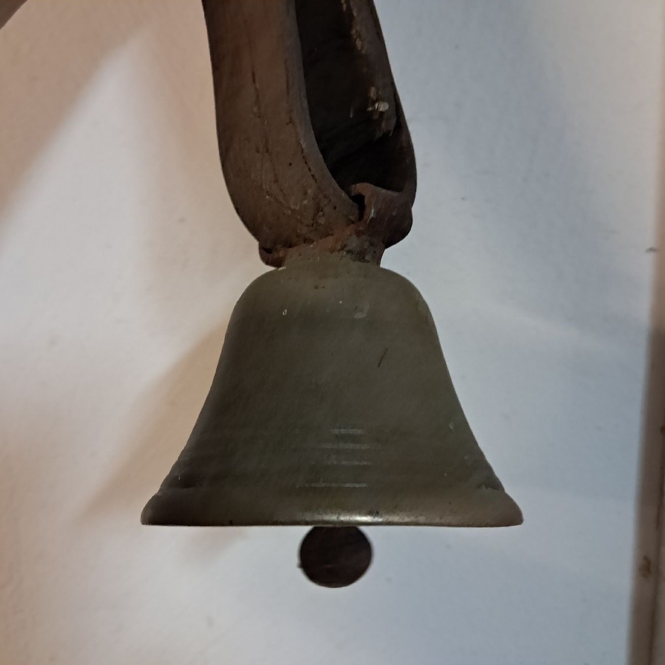 Campanacci mucche: Sehr Altes Glöggli  – Usato da Murten venduto da SHETHOF 8