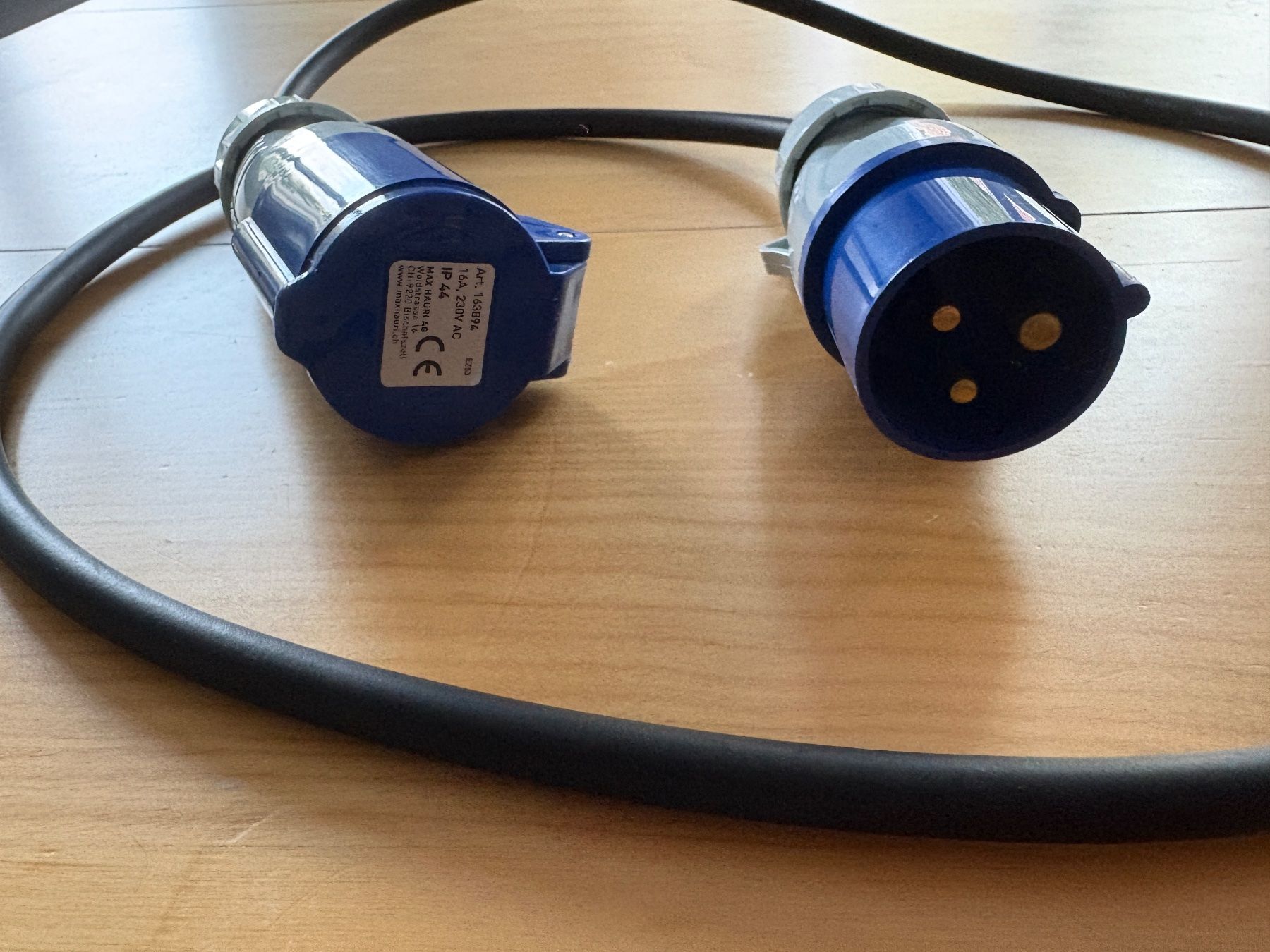 Kabel: CEE Kabel – Gebraucht aus Auenstein von 5222