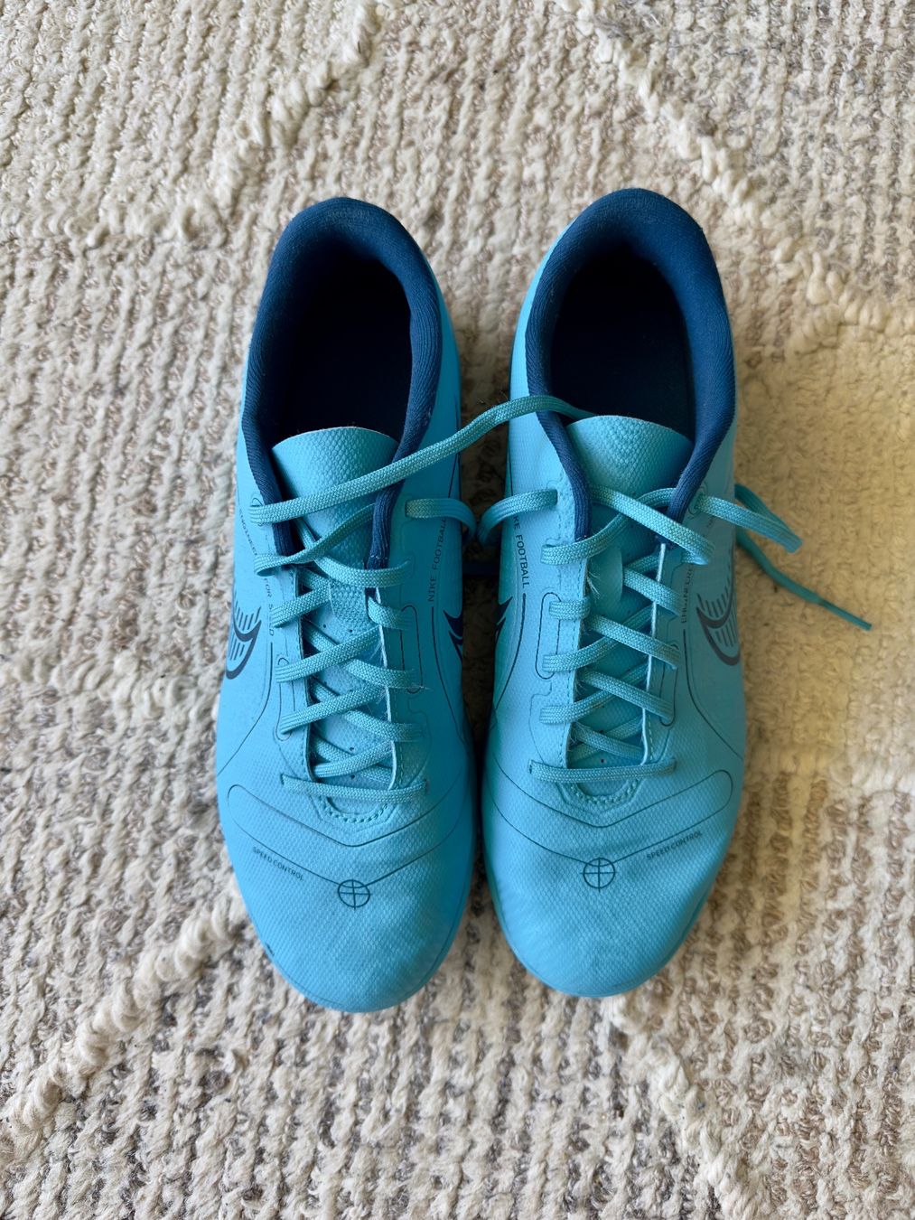 Nike Herrenschuhe: Nike chaussures de foot taille 40EUR – Neu (gemäss Beschreibung) aus Gilly von otiik 3