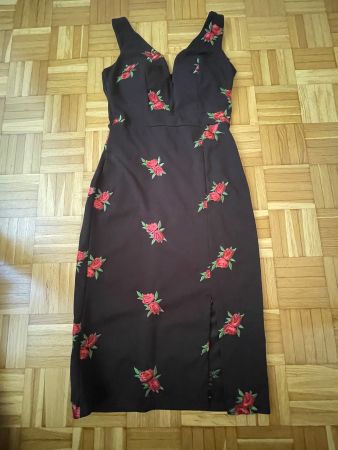 Kleid mit Rosen wie neu Gr M