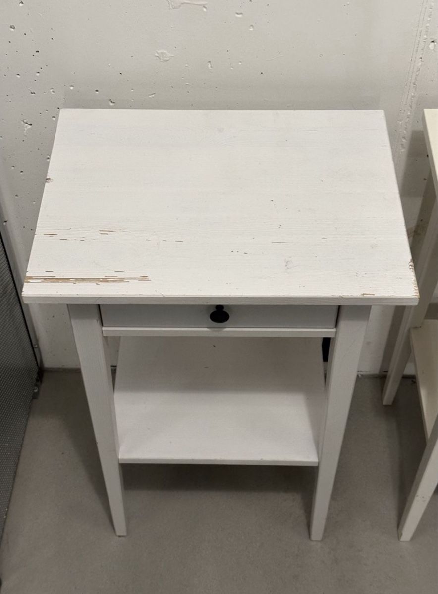 Ikea Tables de nuit: 2x Bedside Tables – D'occasion à Zürich par Ptomas15 1