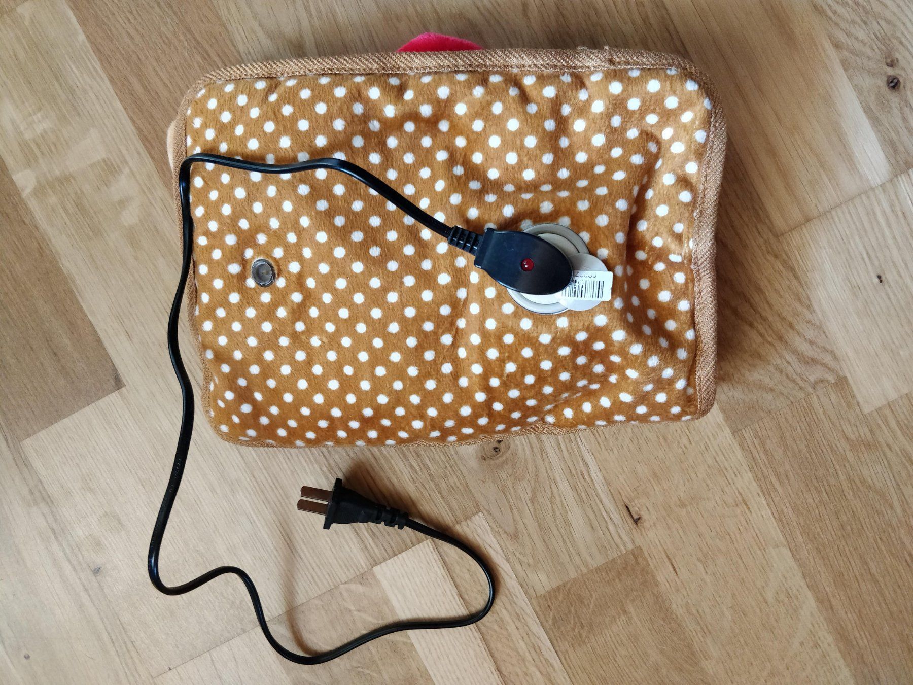 Kissen: Affe-Design – Elektrisches Wärmekissen mit Stecker Typ A – Gebraucht aus Schwarzenberg LU von Kryssy81 2