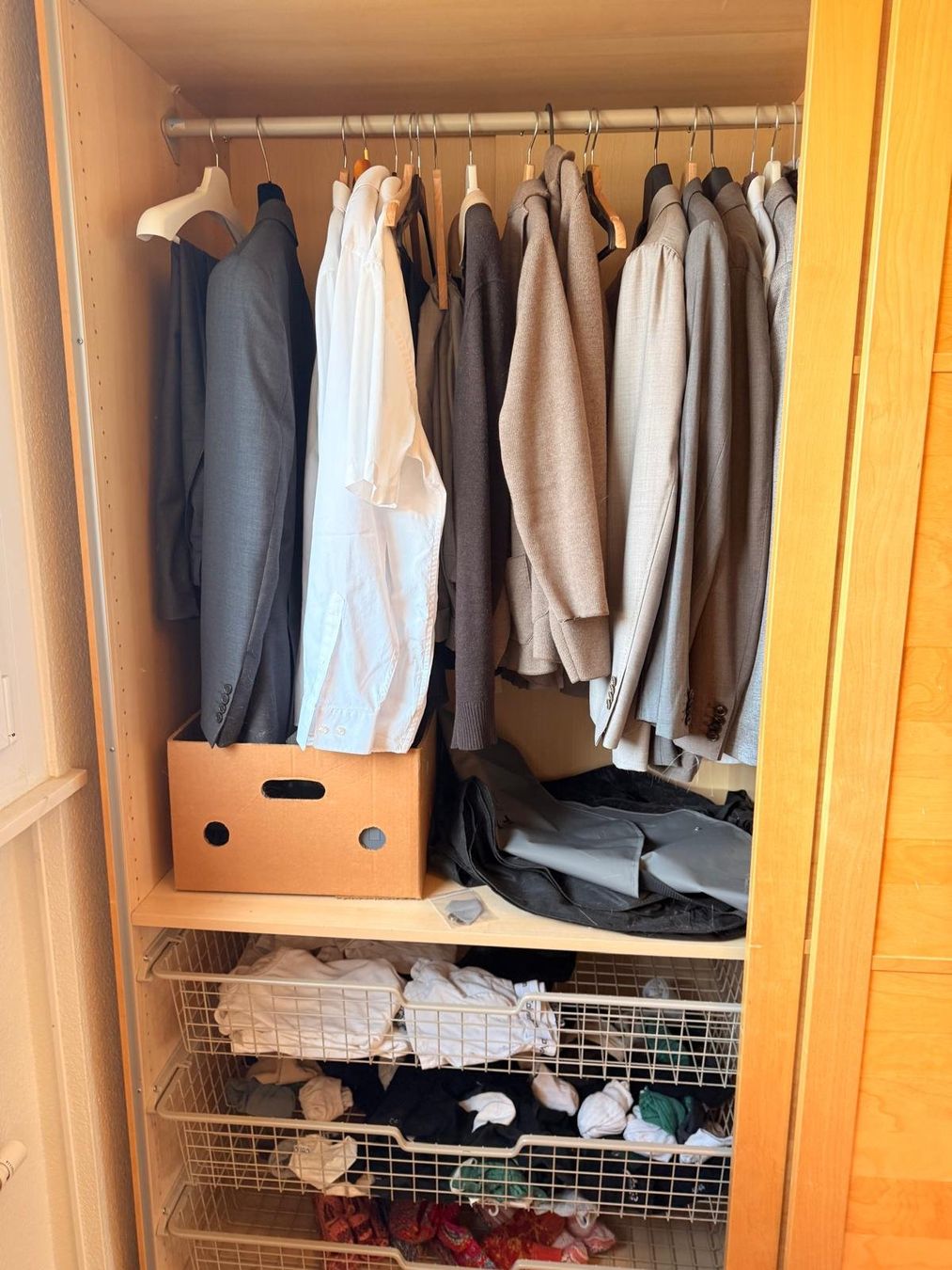 Ikea Armadi: Dressing IKEA PAX - 2 x 3 m linéaires – Usato da Montreux venduto da IFP4 3