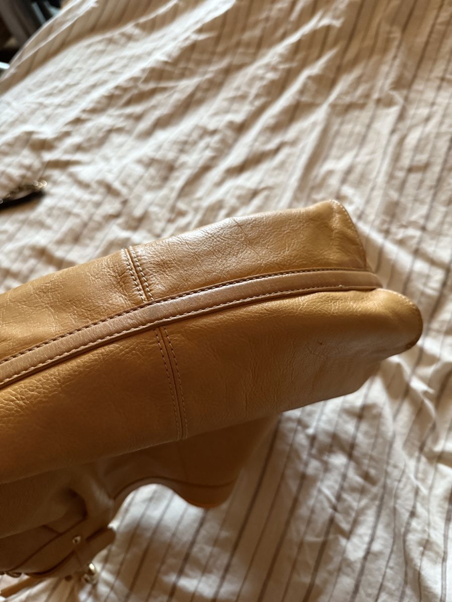 DKNY Sacs femmes: DKNY Tasche – D'occasion à Herisau par Sarisun 4