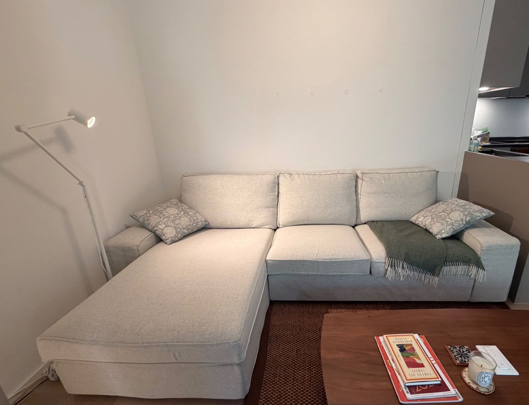 Ikea Sofas: Sofa mit Recamiere - KIVIK – Neu (gemäss Beschreibung) aus Liestal von mic_g79x 1