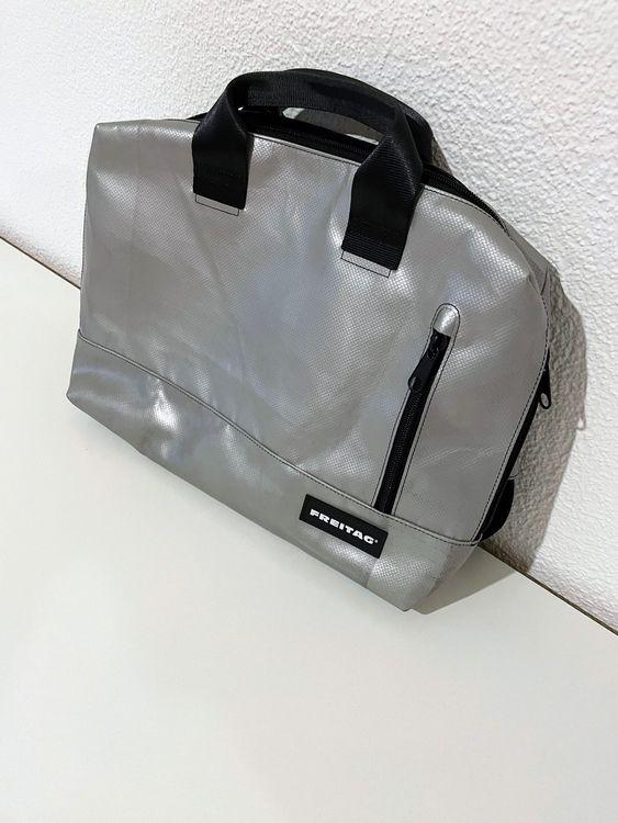 Freitag laptop bag silver Kaufen auf Ricardo