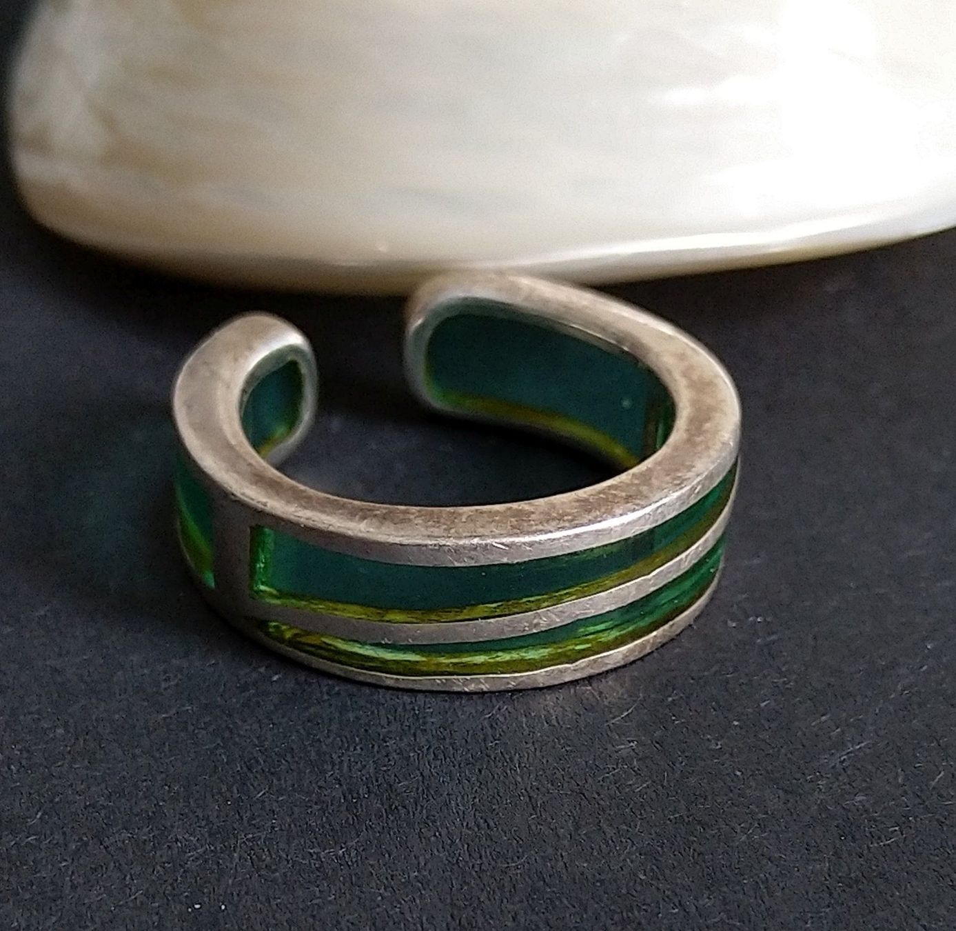 Anelli: MODERNER RING IN 925 SILBER GRÜN TRANSPARENT – Usato da Romanshorn venduto da BoutiqueA 4