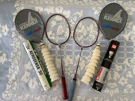 2x raquettes de badminton avec 2x10 volants plume d'oie