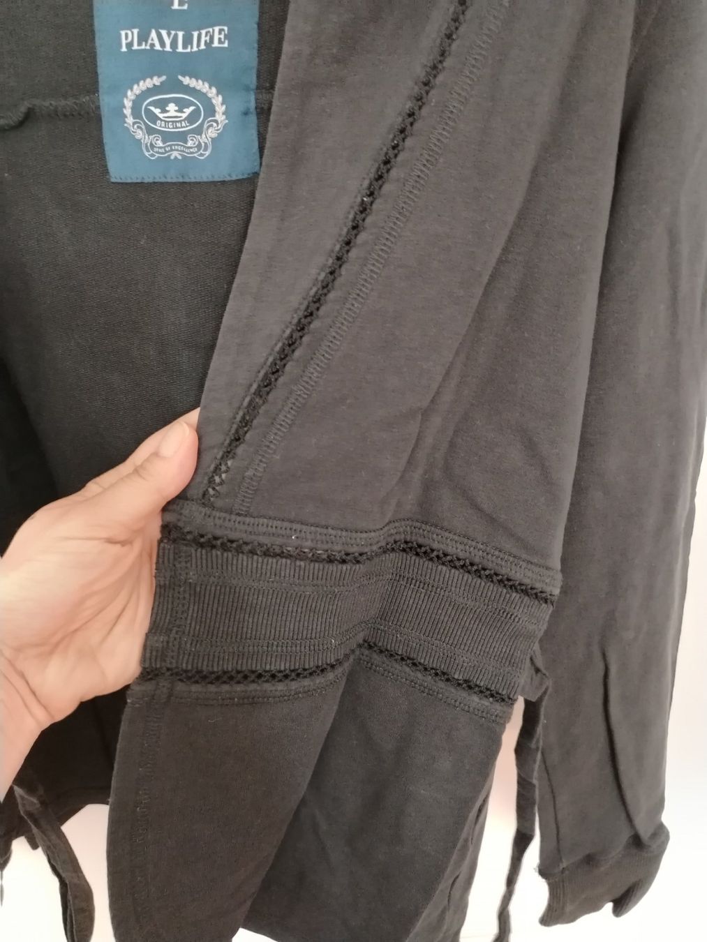 Maglioni & Felpe: Sweatshirt von Playlife – Usato da Winterthur venduto da mon_2yxl 3