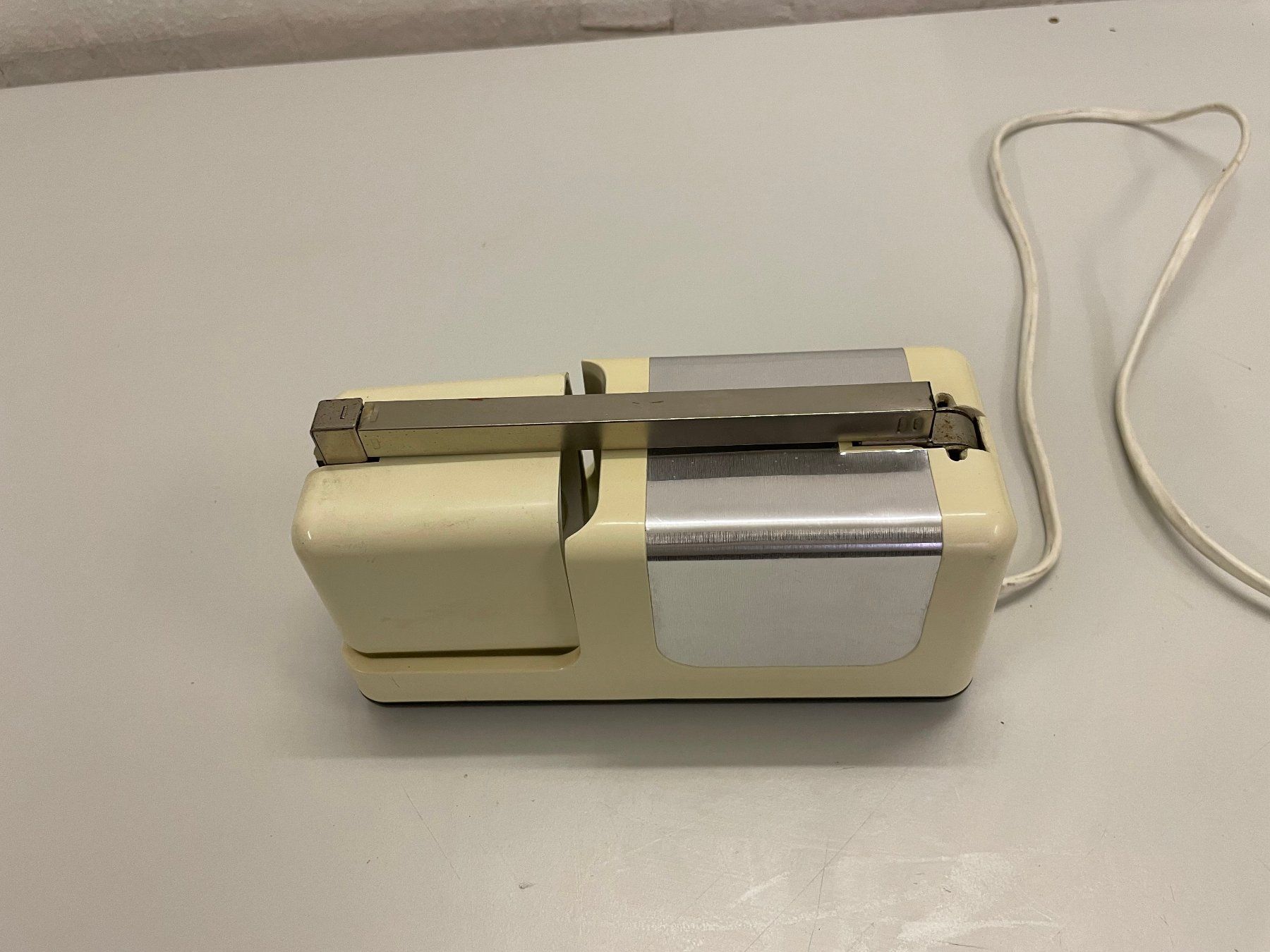 Lampade: Lampe de table Solis type 86, swiss made – Usato da La Croix (Lutry) venduto da netrajet 4
