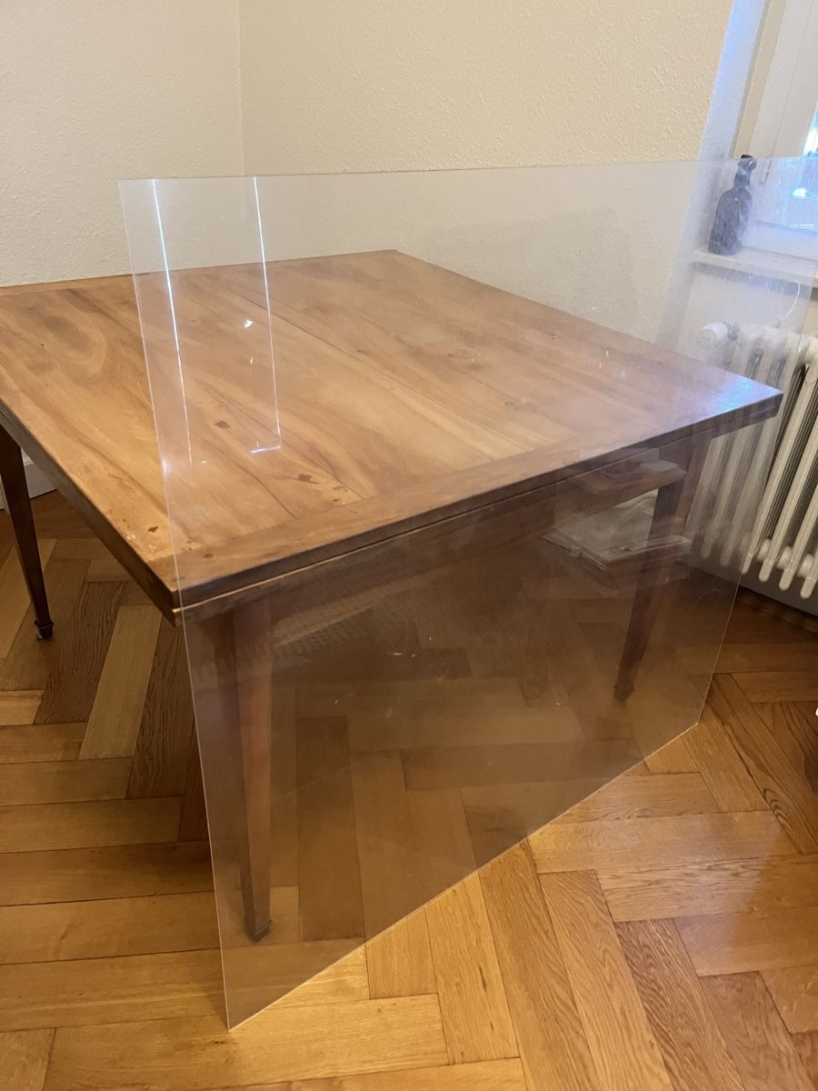 Tavoli: Table en bois massif vintage – Usato da Genève venduto da Majikamu 1