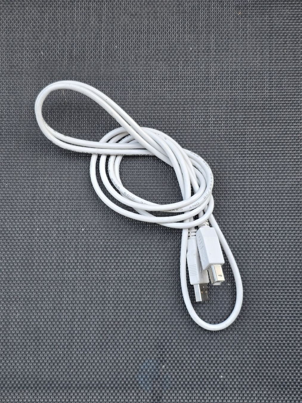 Cavi: USB-A auf USB-B Kabel  |  1.8m – Usato da Grandval venduto da Golumbus