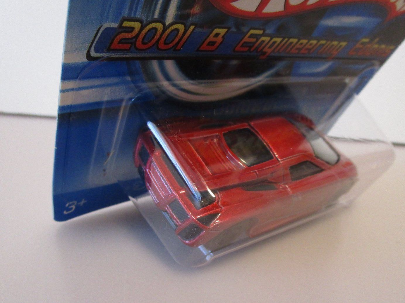 Hot Wheels Modellini d'auto: HOT WHEELS 2001 B ENGINEERING EDONIS - H9085 – Nuovo e nell'imballaggio originale da Chêne-Bourg venduto da breno56 2