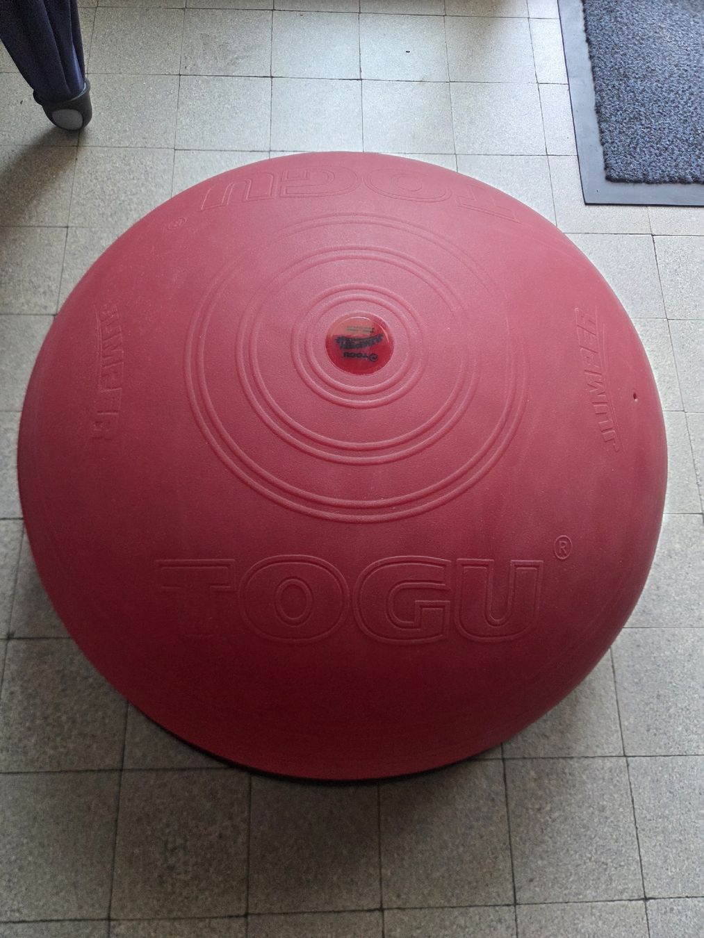 Togu Vélos d'appartement: TOGU Jumper Rot – Neuf (Voir description) à Basel par doniel_basel 1