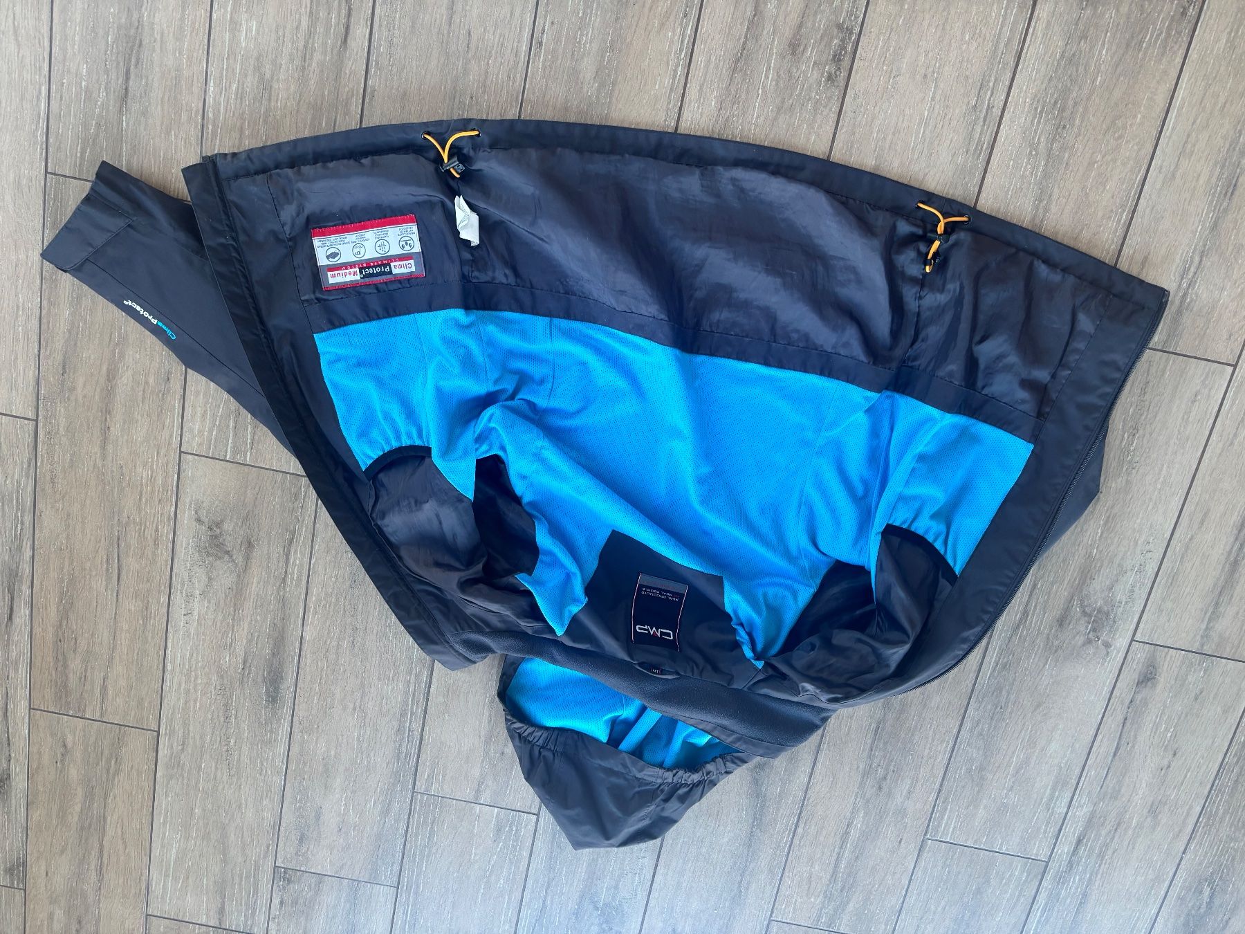 CMP Vestes & Manteaux: 152_CMP_rain jacket – D'occasion à St-George par elena27 3