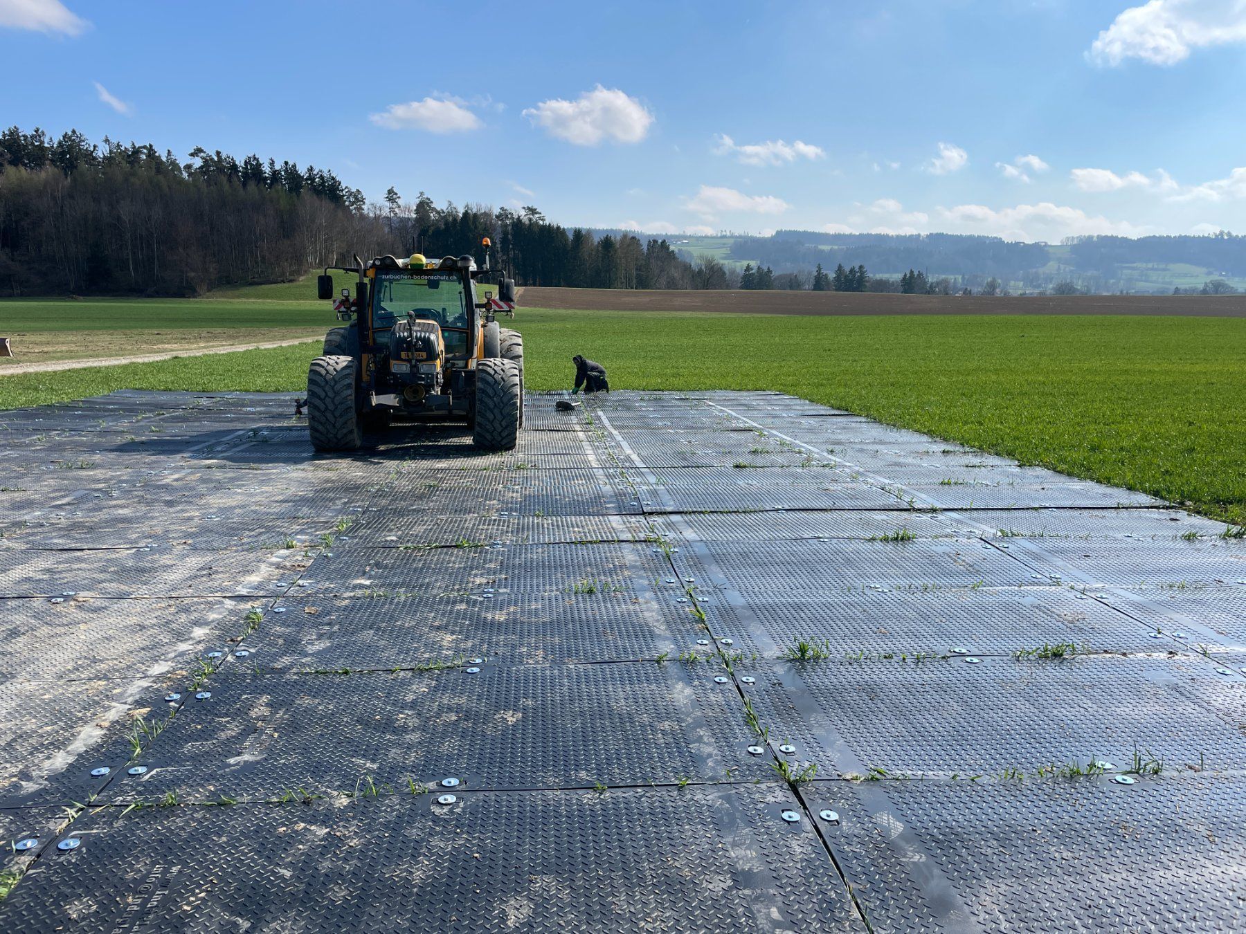 Rivestimenti per pavimenti: Bodenschutzplatten AKTION – Nuovo e nell'imballaggio originale da Lippoldswilen venduto da pzlipp 2